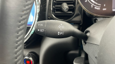 MINI Hatchback 1.5 Cooper Classic Premium 5dr Auto Petrol Hatchback